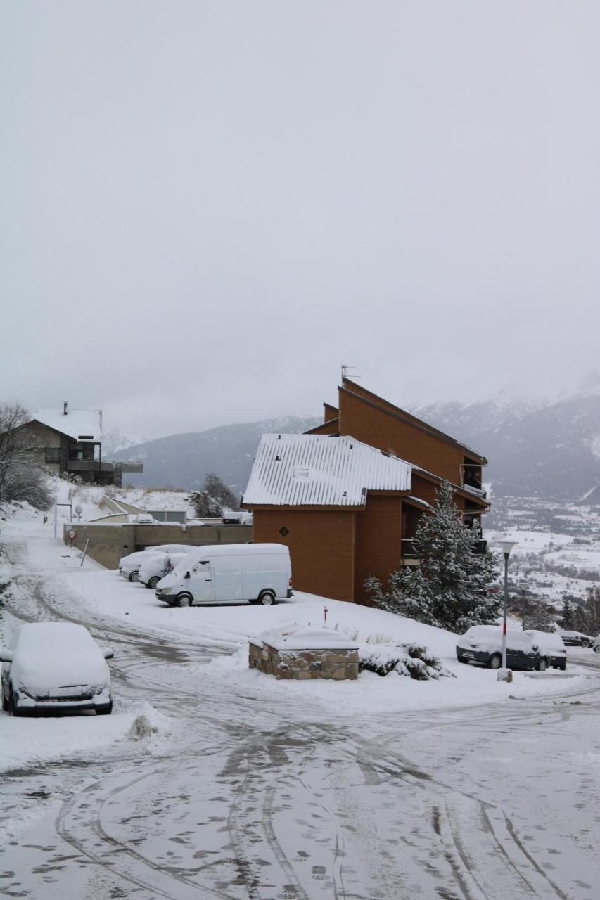 Font-Romeu-Odeillo-Via Charmant Appartement Les Temples Du Soleil מראה חיצוני תמונה